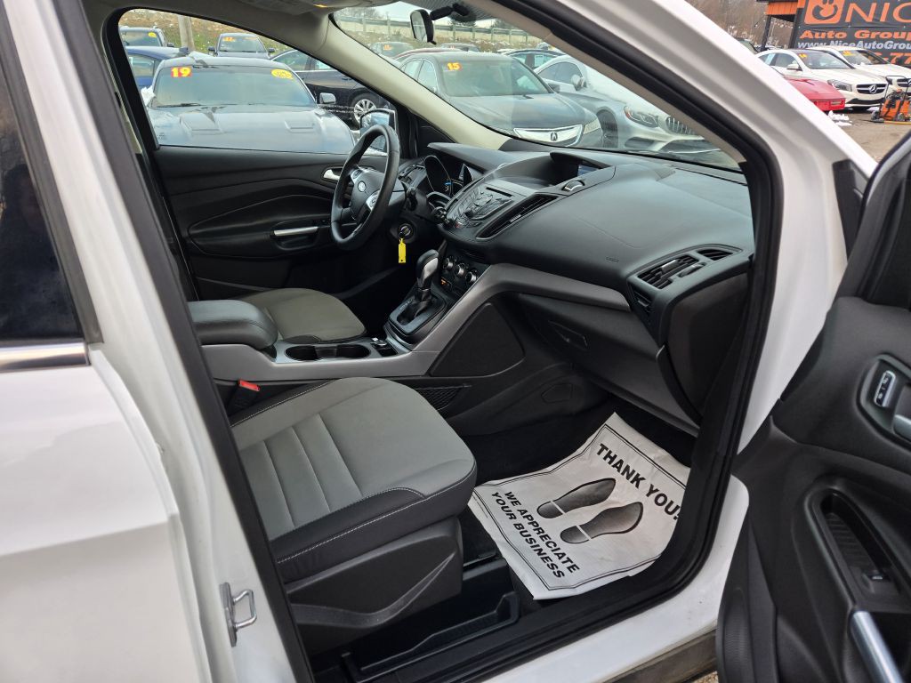 2015 Ford Escape Image 26