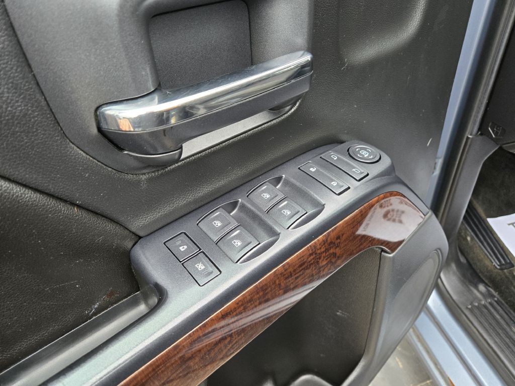 2015 GMC Sierra Image 15