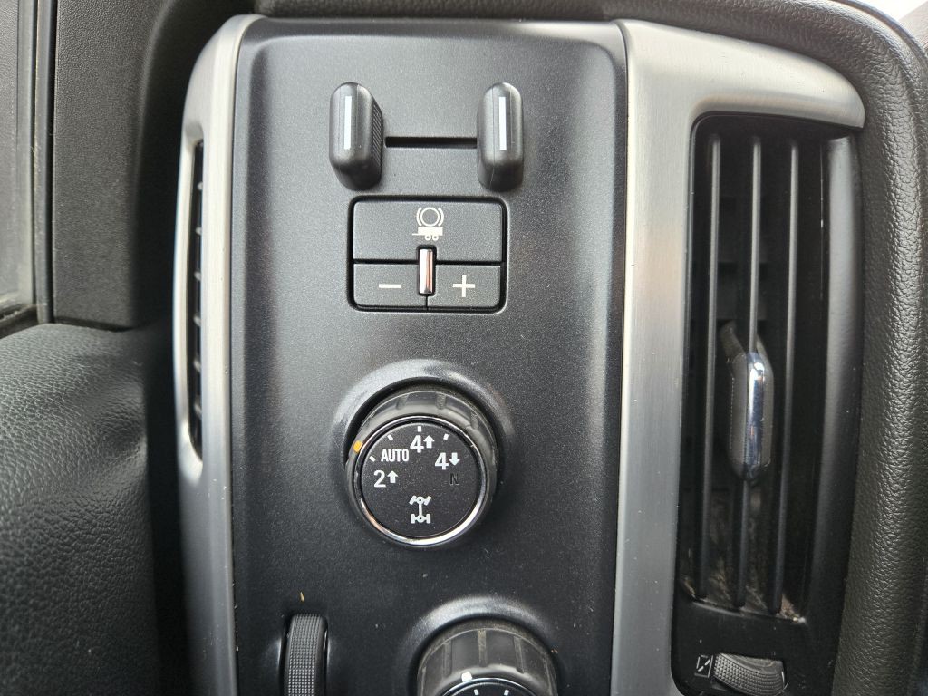 2015 GMC Sierra Image 21