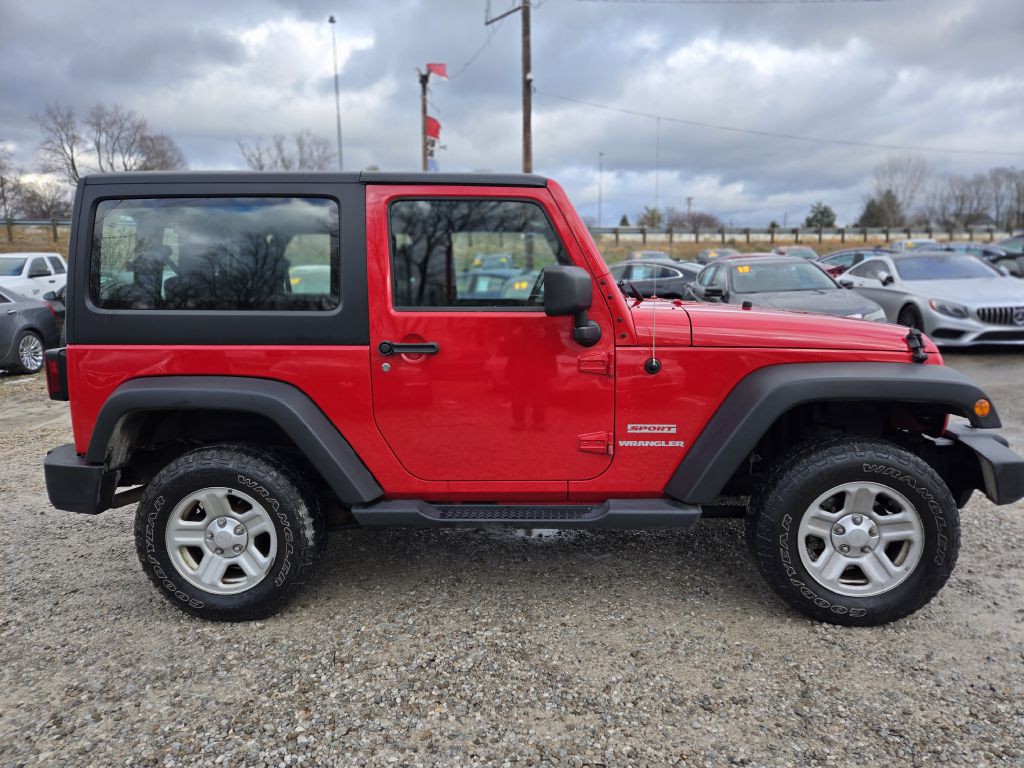 2012 Jeep Wrangler Image 4