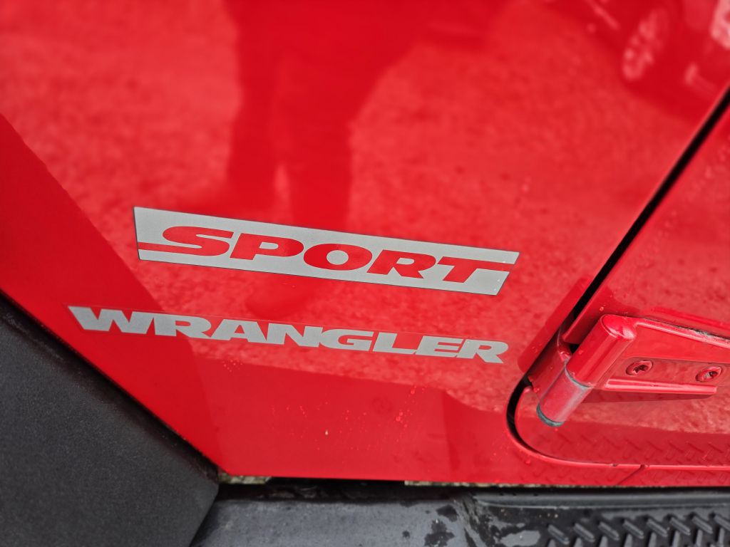 2012 Jeep Wrangler Image 9