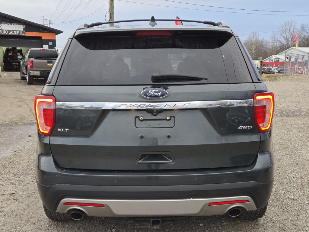 2016 Ford Explorer Image 4