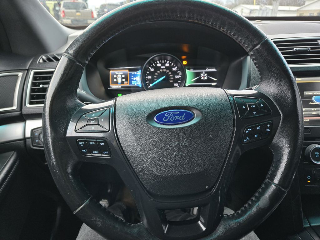 2016 Ford Explorer Image 14