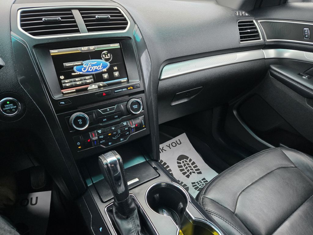 2016 Ford Explorer Image 15