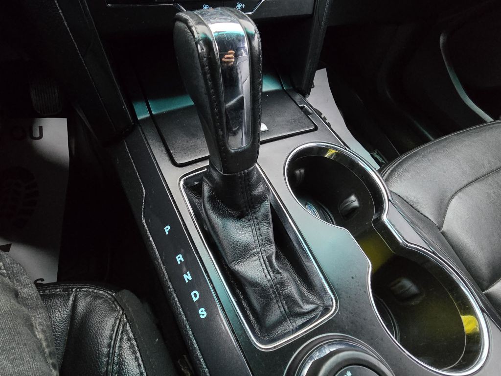 2016 Ford Explorer Image 20