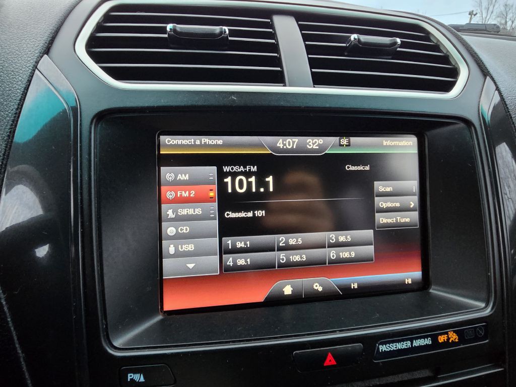 2016 Ford Explorer Image 23