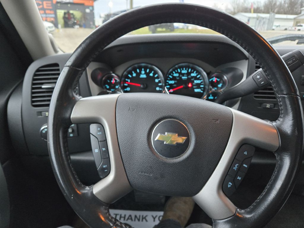 2012 Chevrolet Silverado 1500 Image 17