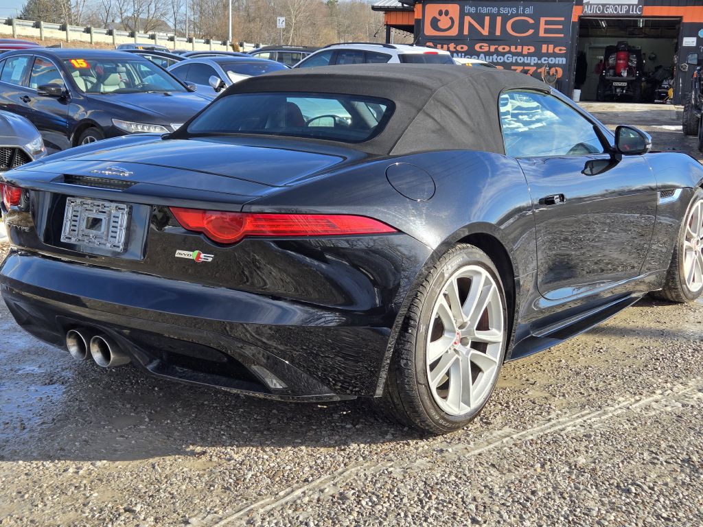 2016 Jaguar F-TYPE Image 5
