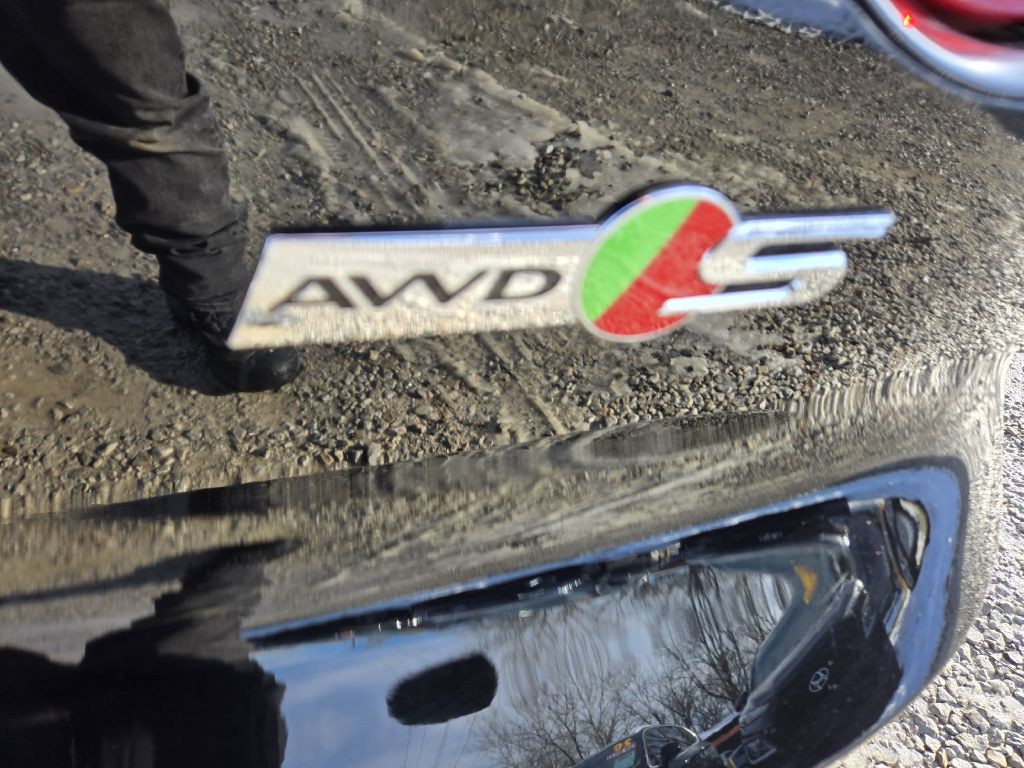 2016 Jaguar F-TYPE Image 12