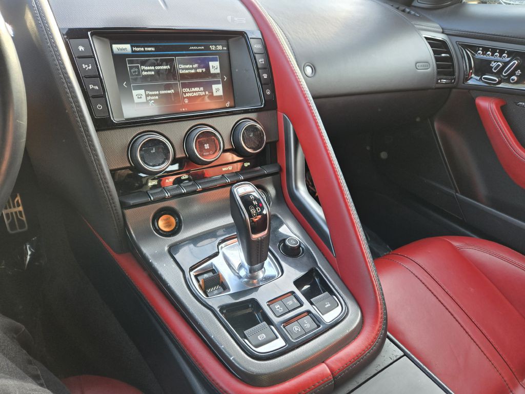 2016 Jaguar F-TYPE Image 21