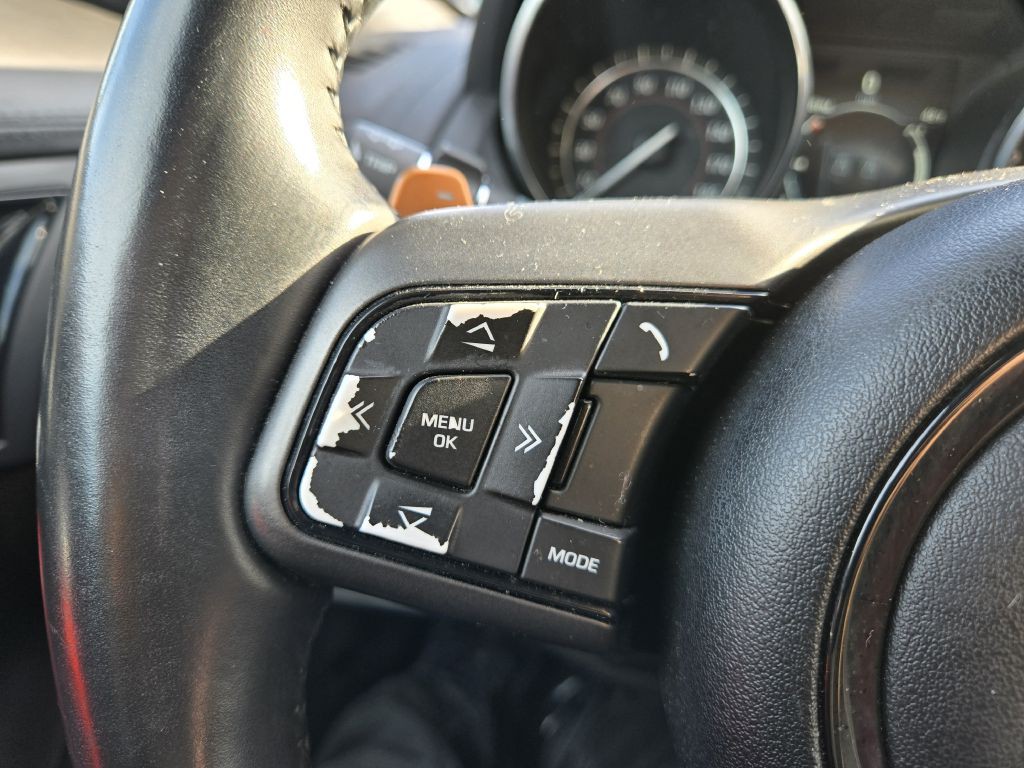 2016 Jaguar F-TYPE Image 22