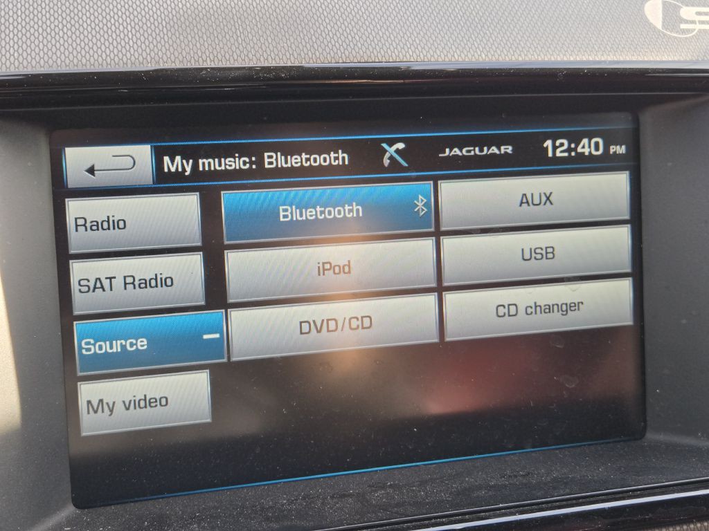 2016 Jaguar F-TYPE Image 32