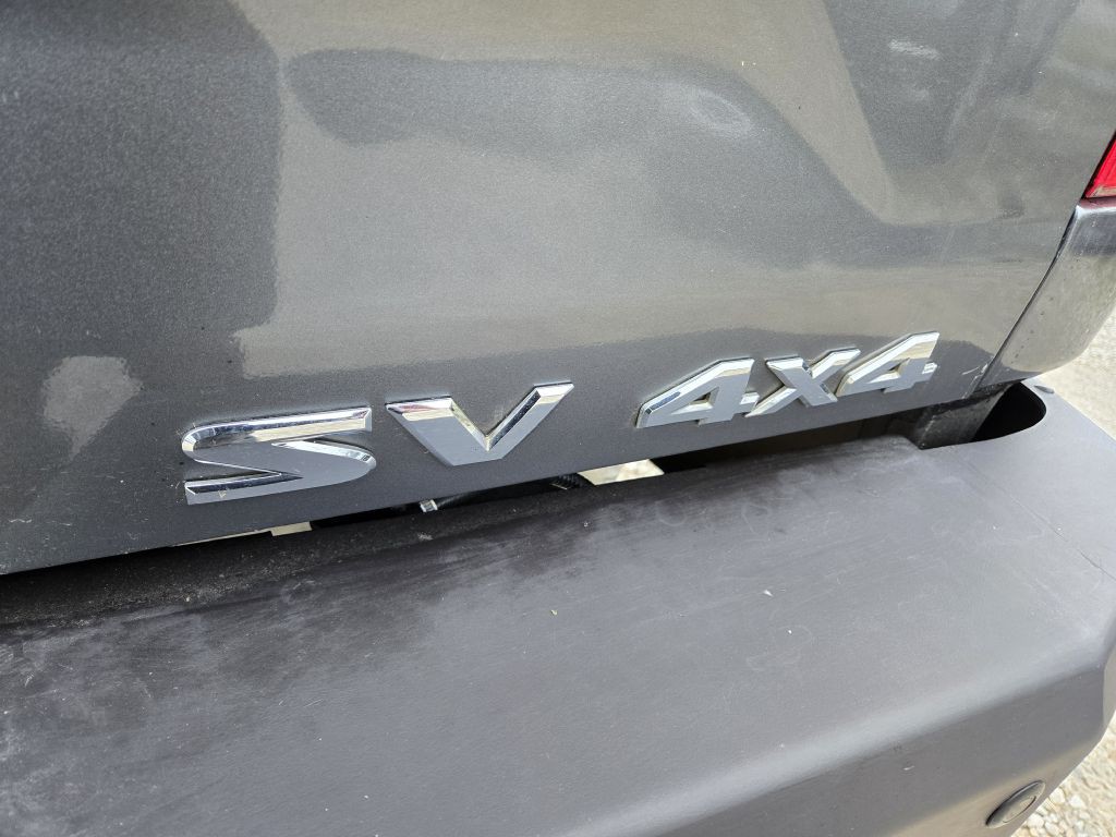 2017 Nissan Titan Image 14