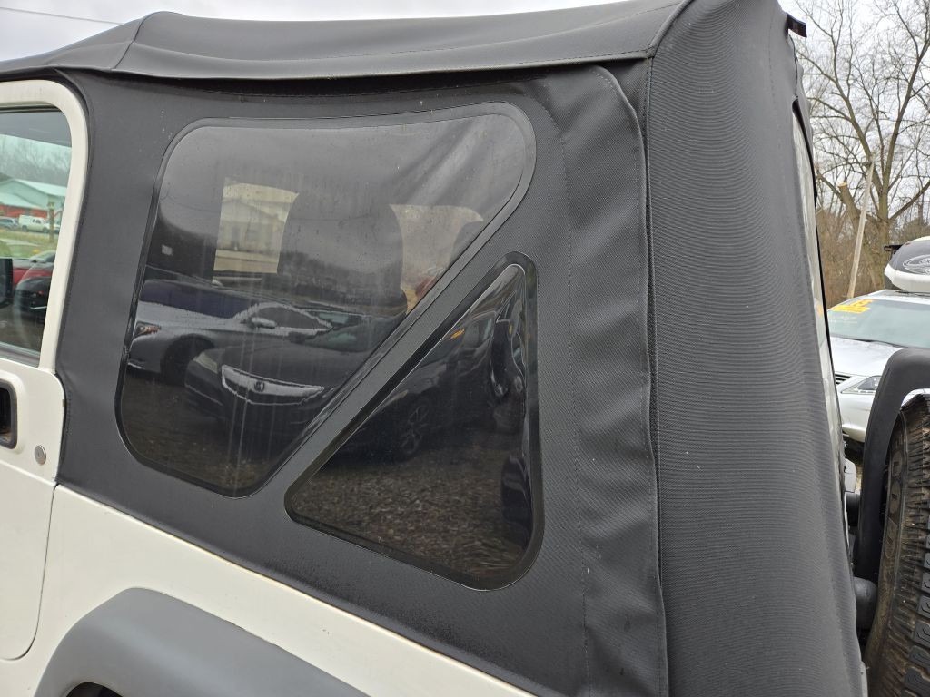 2005 Jeep Wrangler Image 14