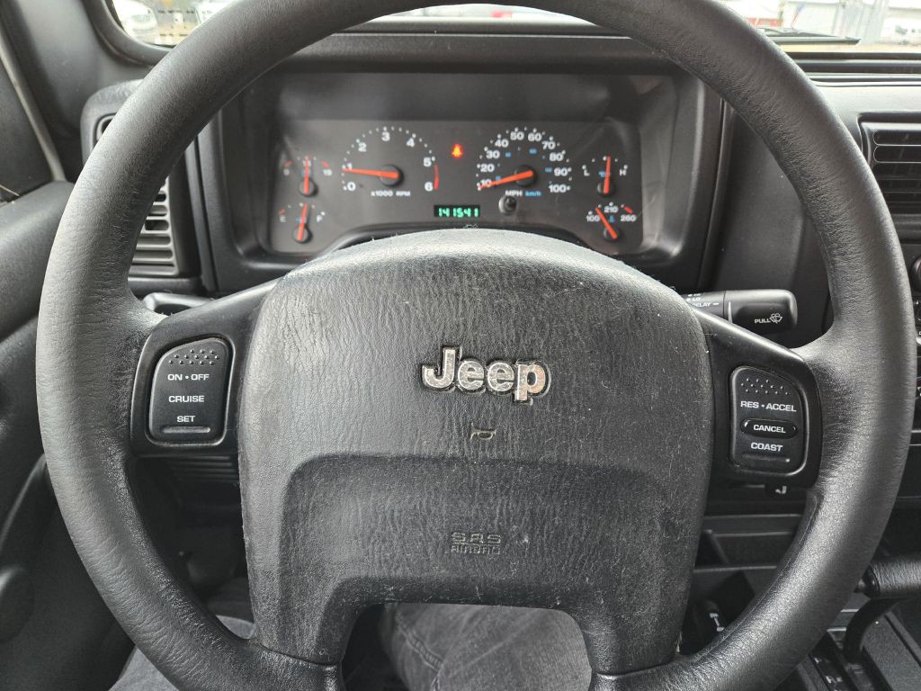 2005 Jeep Wrangler Image 17