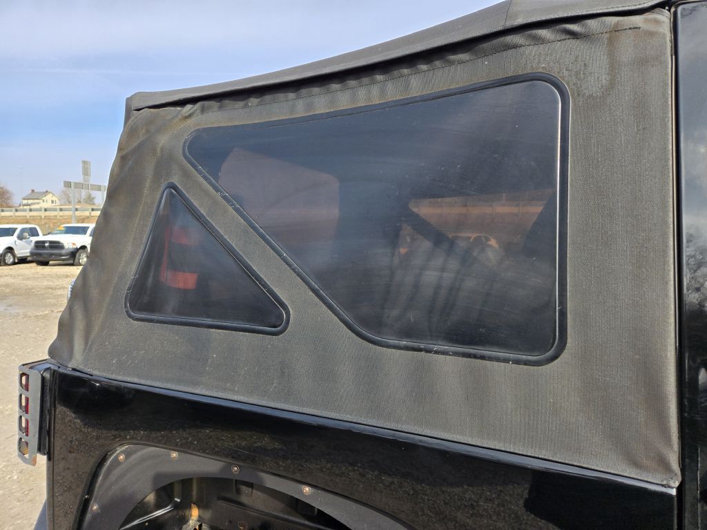 2014 Jeep Wrangler Image 21