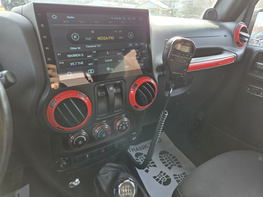 2014 Jeep Wrangler Image 26