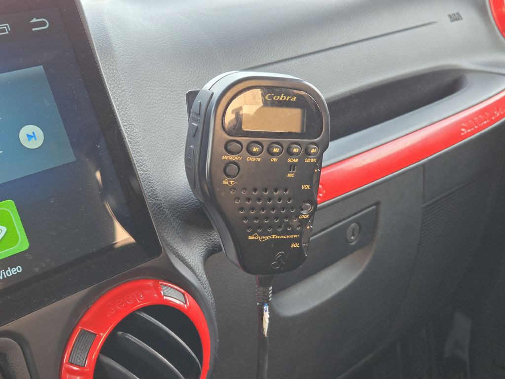 2014 Jeep Wrangler Image 35