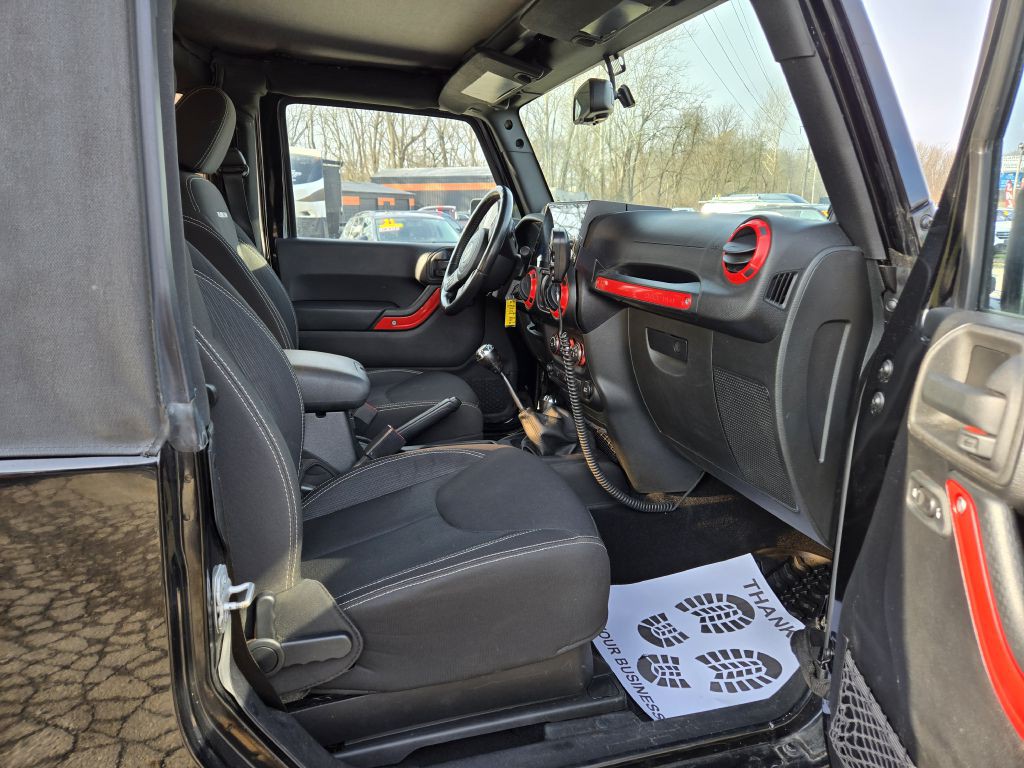 2014 Jeep Wrangler Image 38