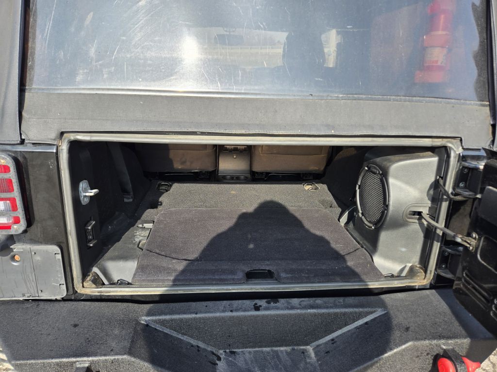 2014 Jeep Wrangler Image 39