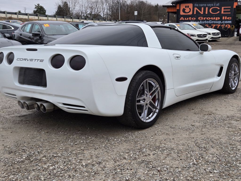1998 Chevrolet Corvette Image 5