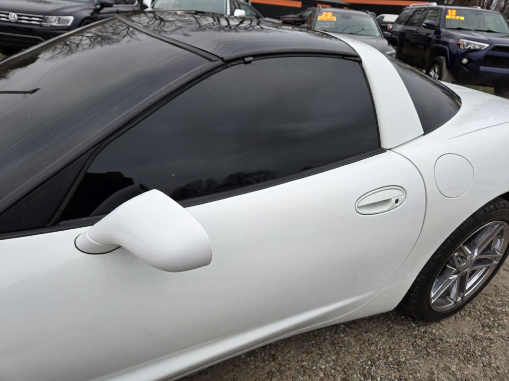 1998 Chevrolet Corvette Image 9