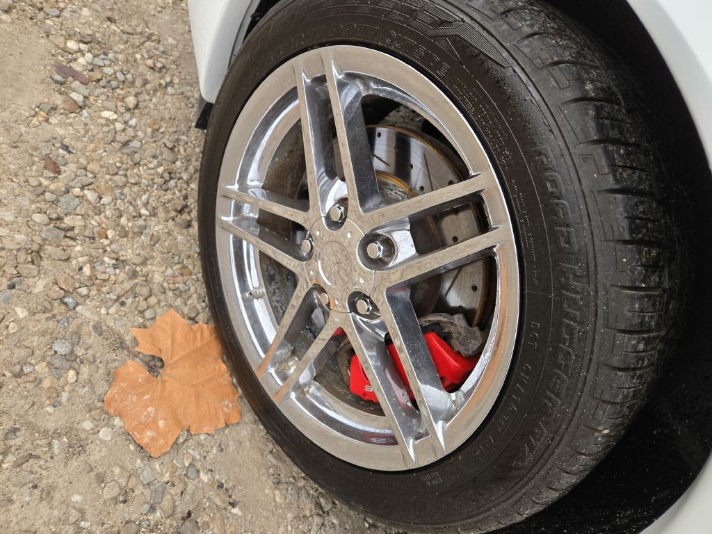 1998 Chevrolet Corvette Image 10