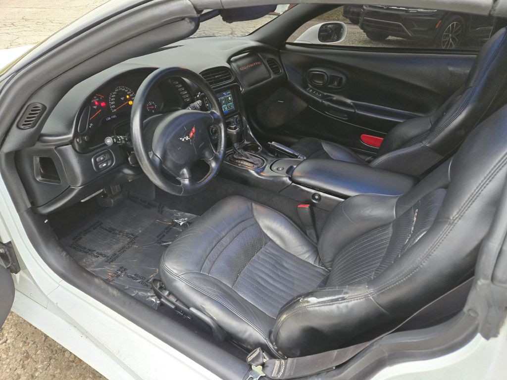1998 Chevrolet Corvette Image 11