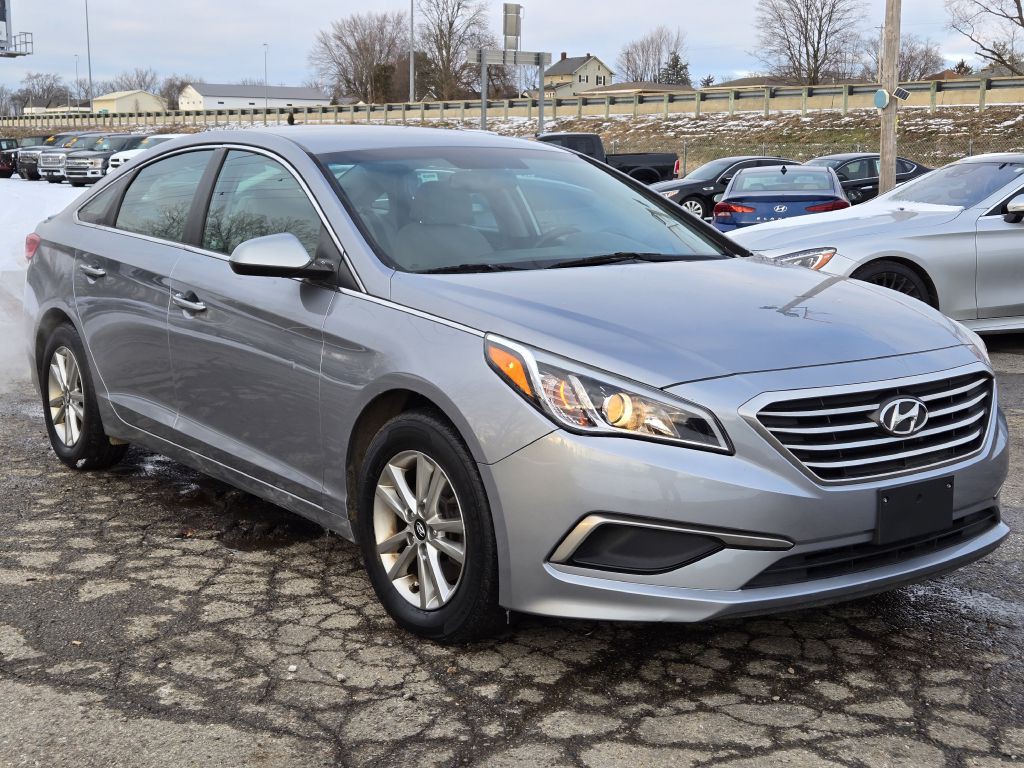 2016 Hyundai Sonata Image 3