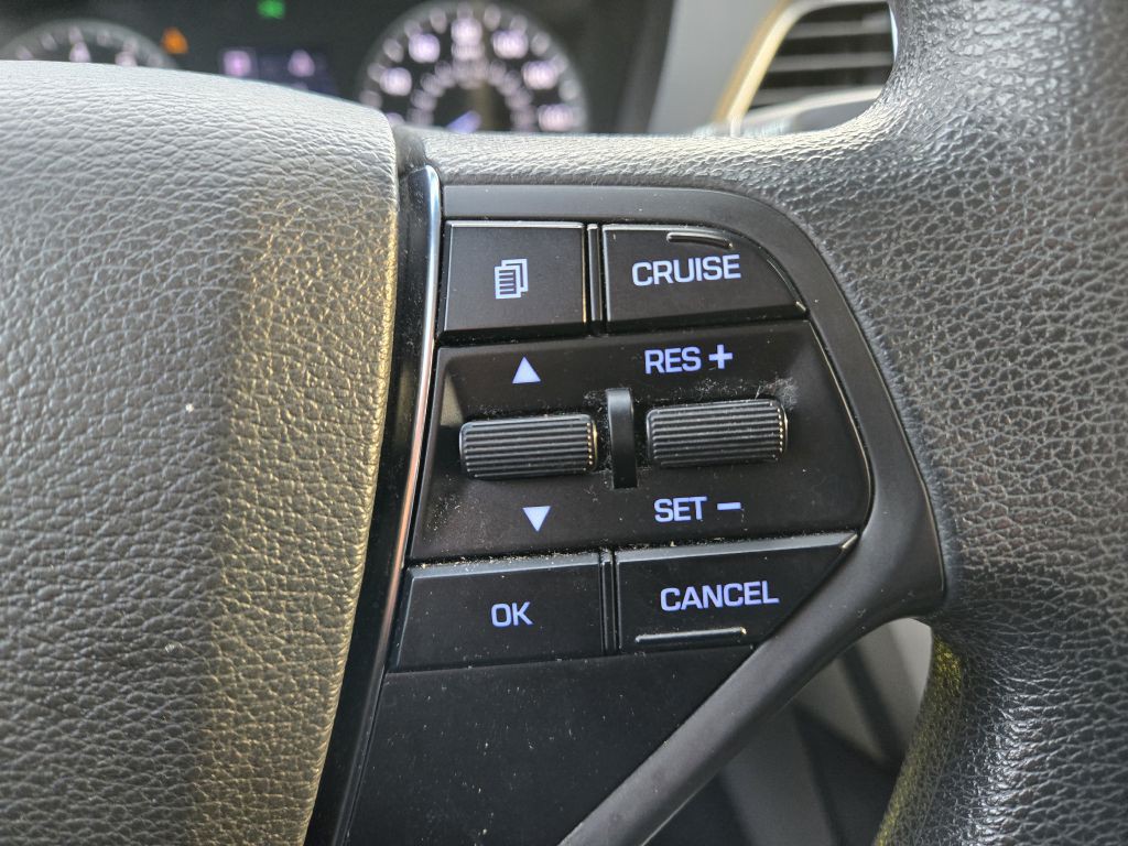 2016 Hyundai Sonata Image 17