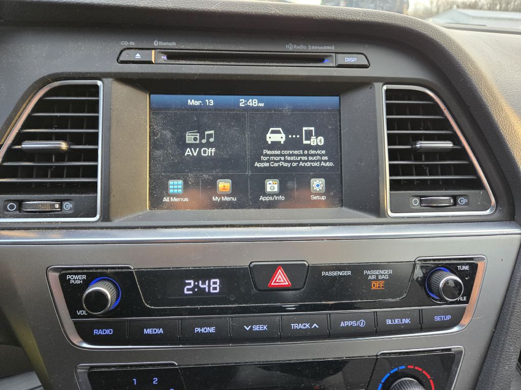 2016 Hyundai Sonata Image 21