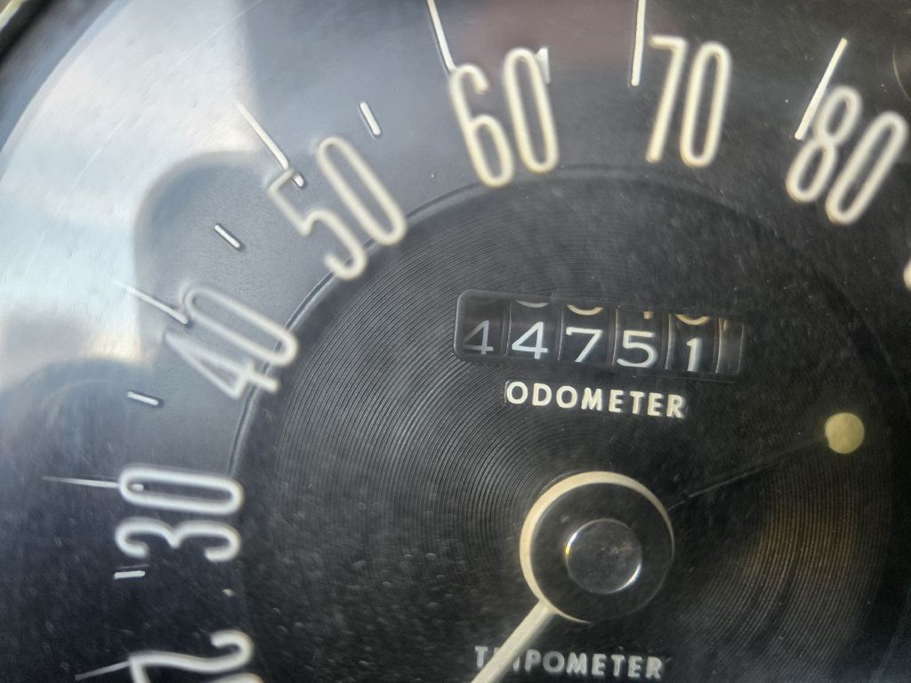 1965 Buick Riviera Image 10