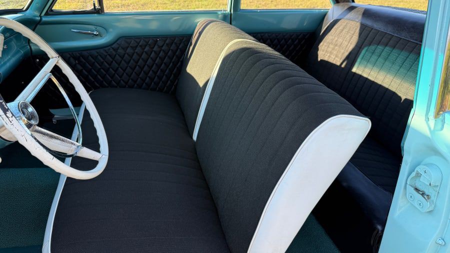 1961 Ford Falcon Image 12