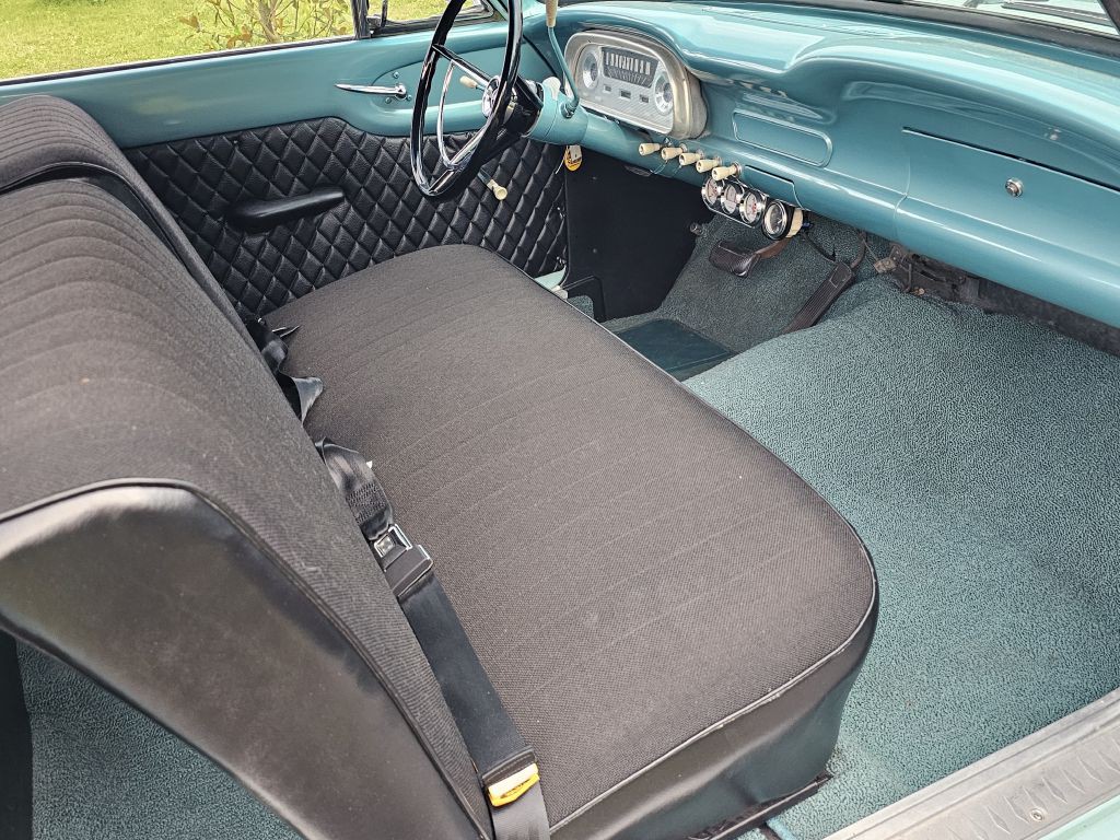 1961 Ford Falcon Image 12