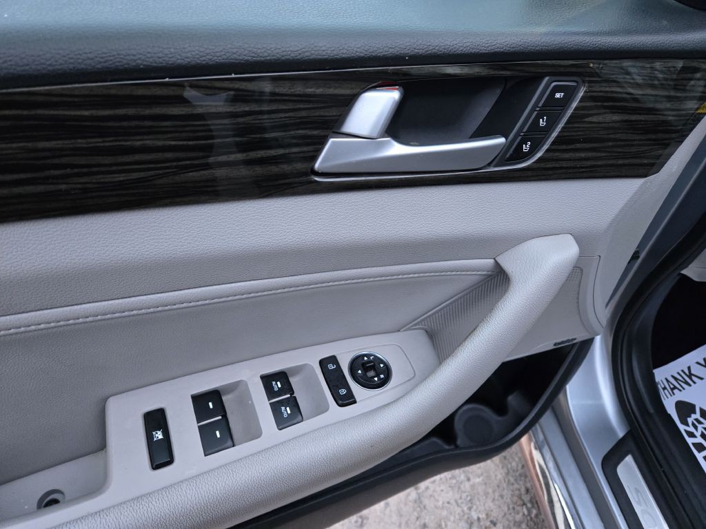 2017 Hyundai Sonata Image 15