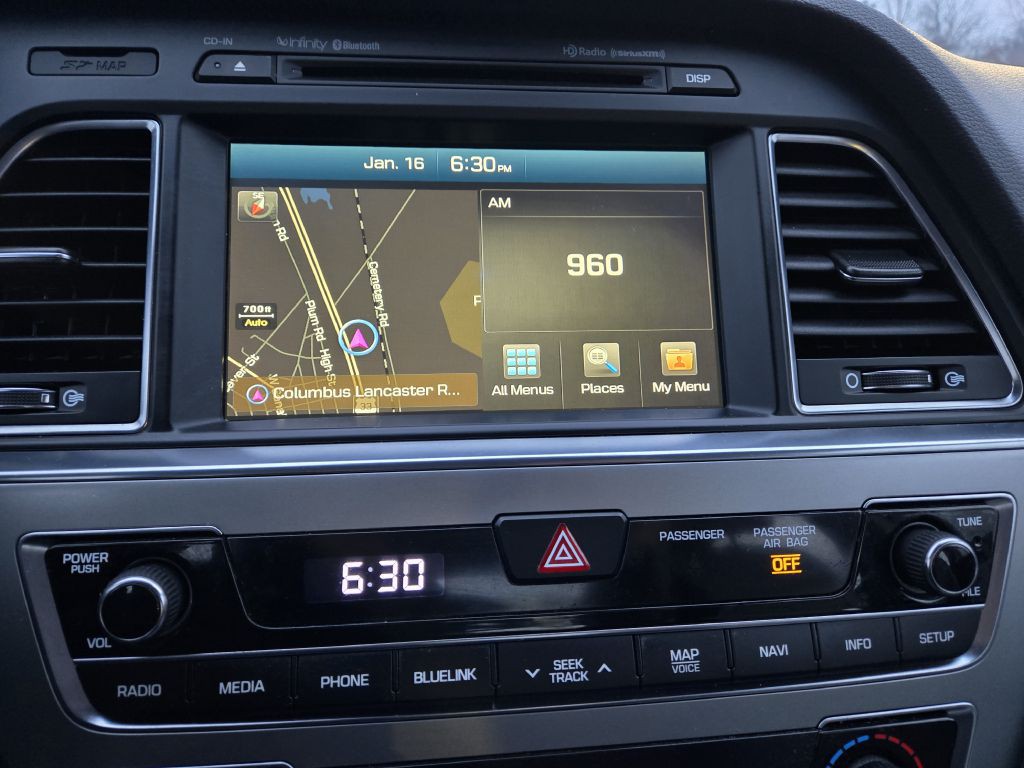 2017 Hyundai Sonata Image 24