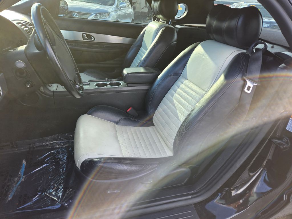 2003 Ford Thunderbird Image 14