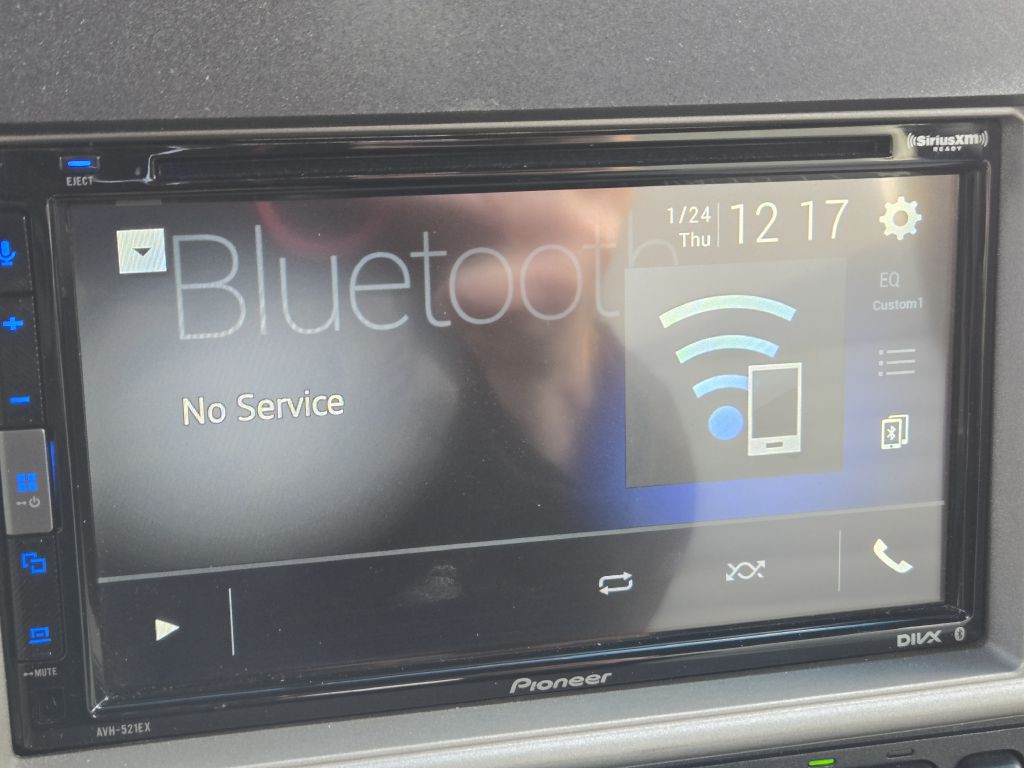 2003 Ford Thunderbird Image 27