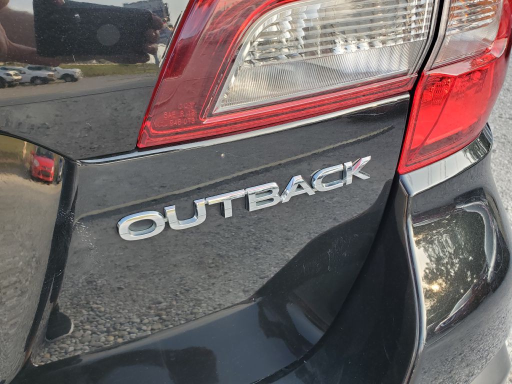 2019 Subaru Outback Image 10