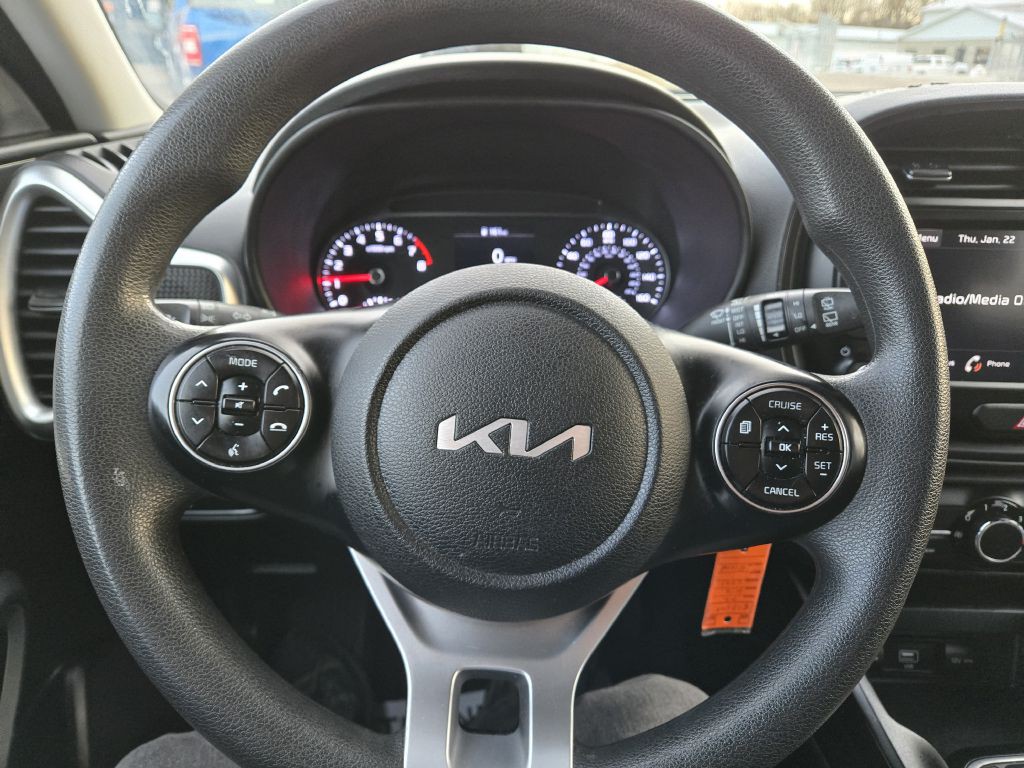2022 Kia Soul Image 13