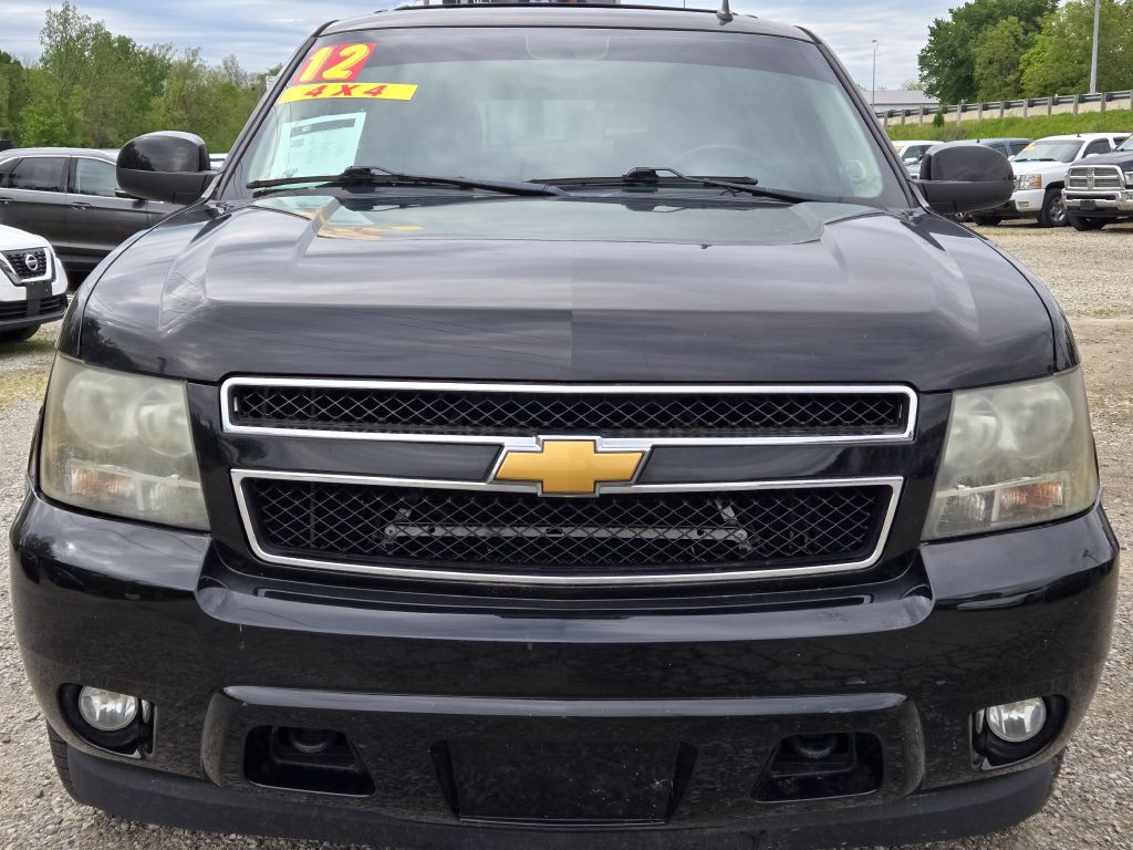 2012 Chevrolet Tahoe Image 2