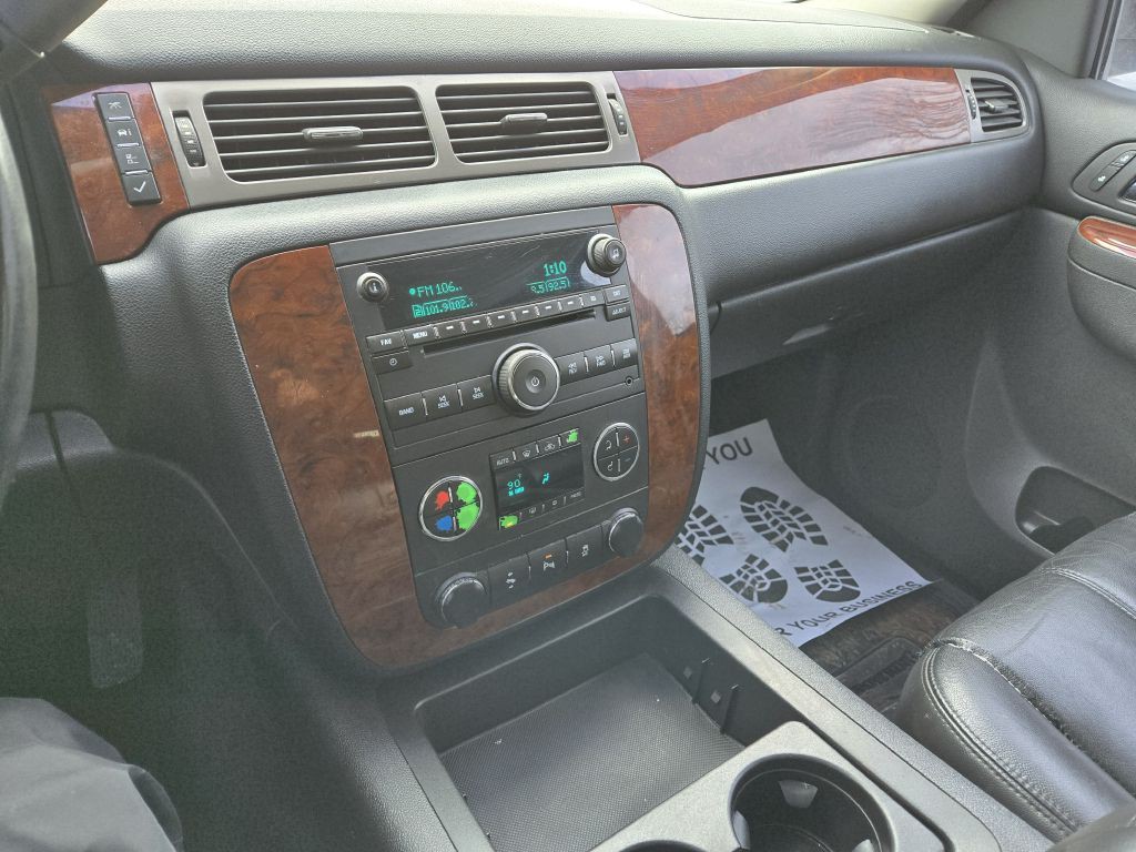 2012 Chevrolet Tahoe Image 16
