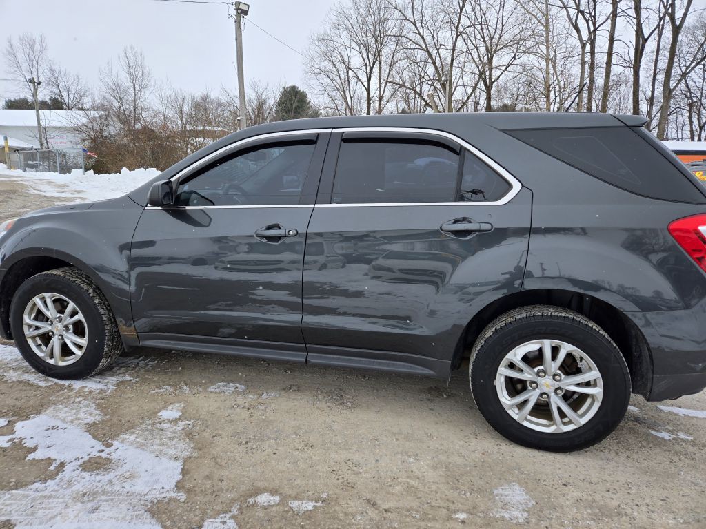 2017 Chevrolet Equinox Image 8
