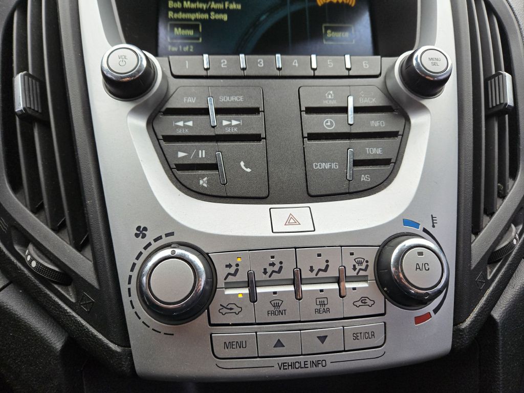 2017 Chevrolet Equinox Image 20