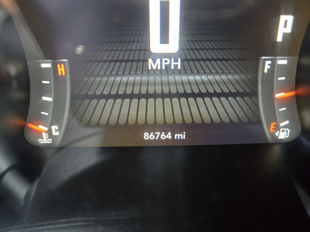 2017 Dodge Challenger Image 13