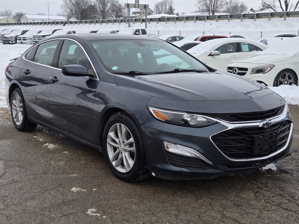 2020 Chevrolet Malibu Image 3