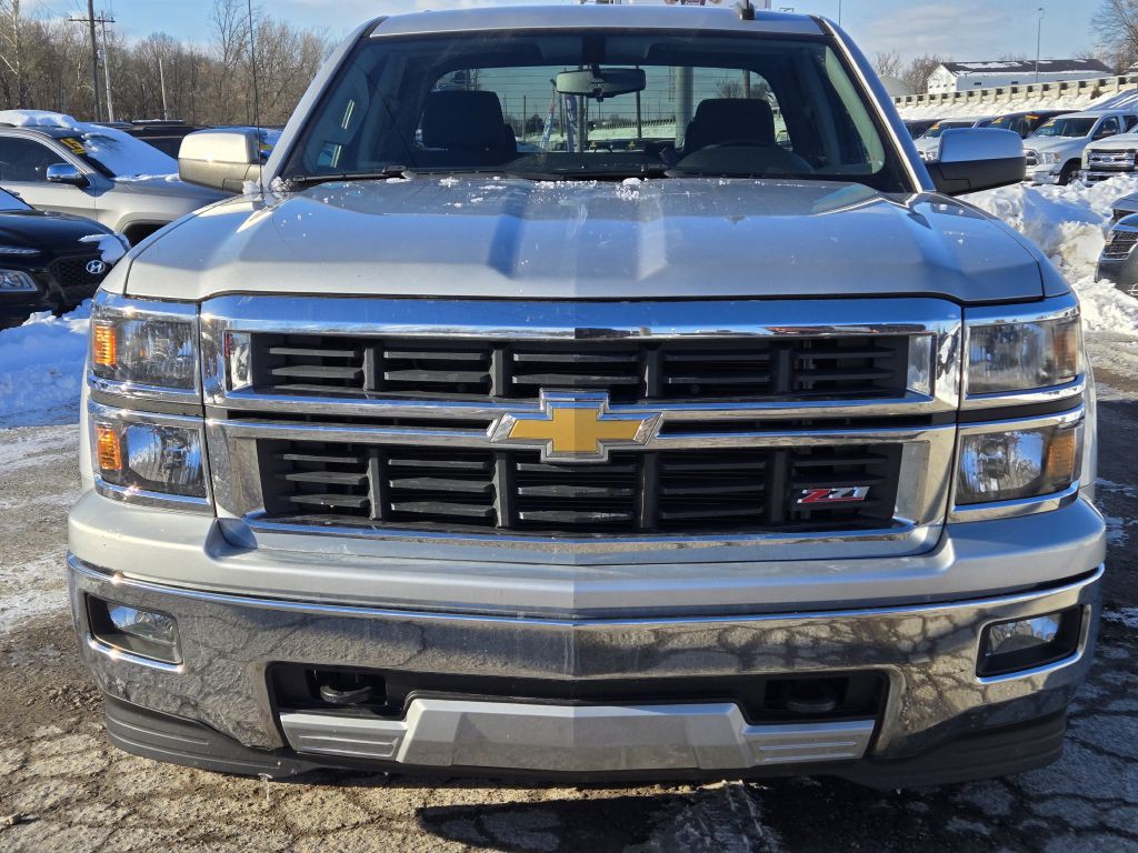 2015 Chevrolet Silverado 1500 Image 2