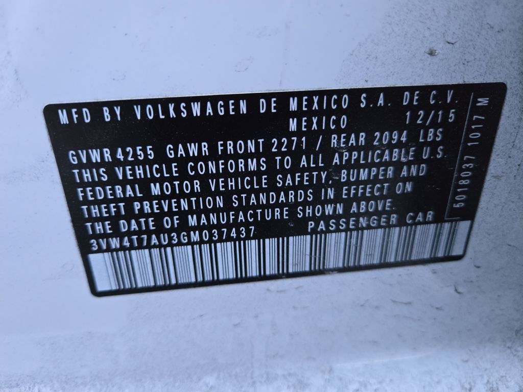 2016 Volkswagen GTI Image 25