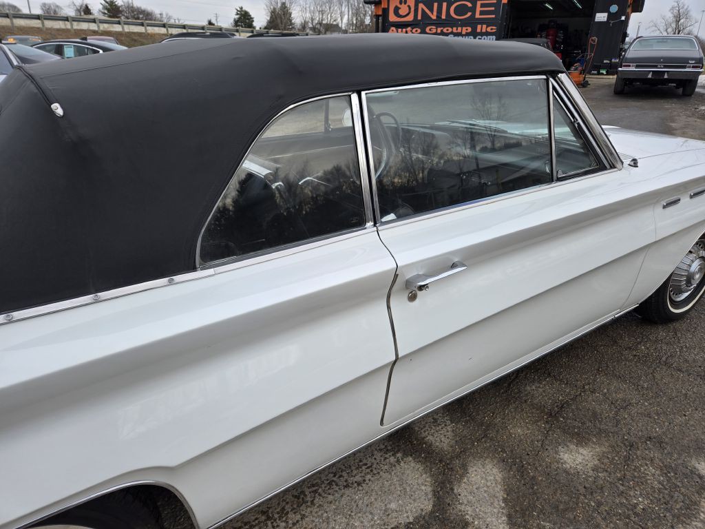 1962 Buick Skylark Image 13