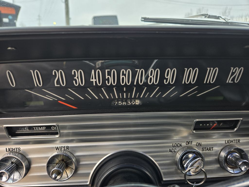 1962 Buick Skylark Image 20